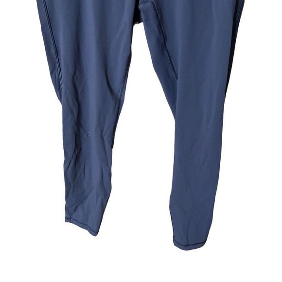 Lululemon Train Time Leggings 10 - Picture 3 of 6